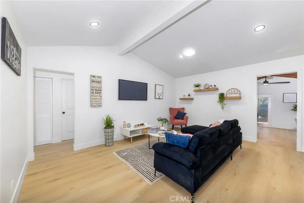 3349 W 183rd Street, Torrance, California 90504 home-pic-7
