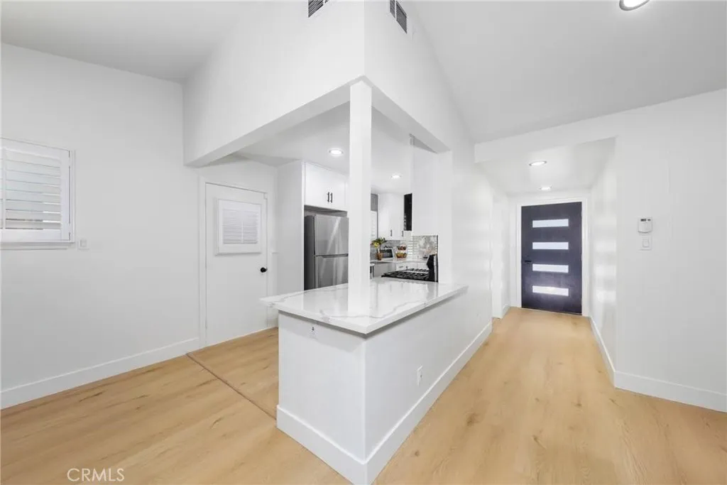 3349 W 183rd Street, Torrance, California 90504 home-pic-6