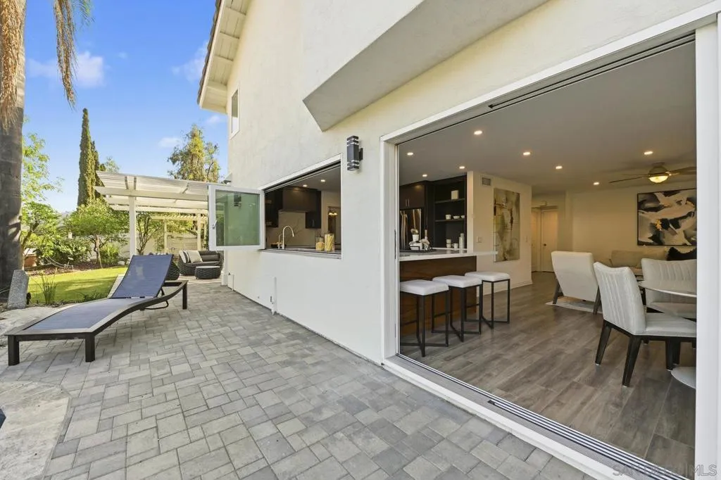 13366 Twin Circle Ct, Poway, California 92064 home-pic-32