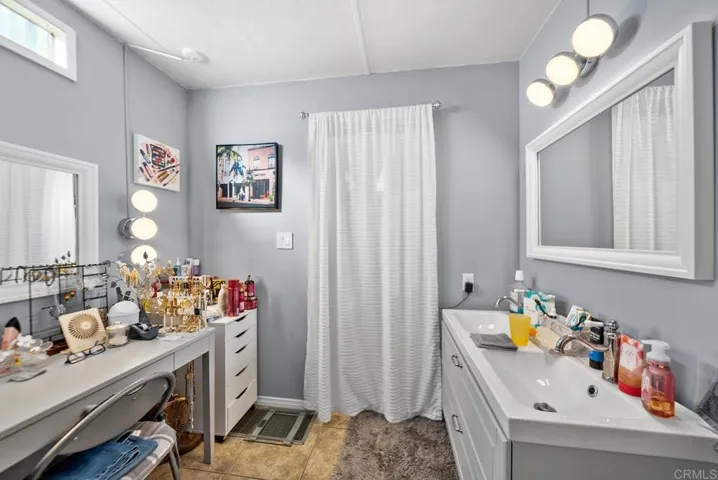 Master Bathroom Suite