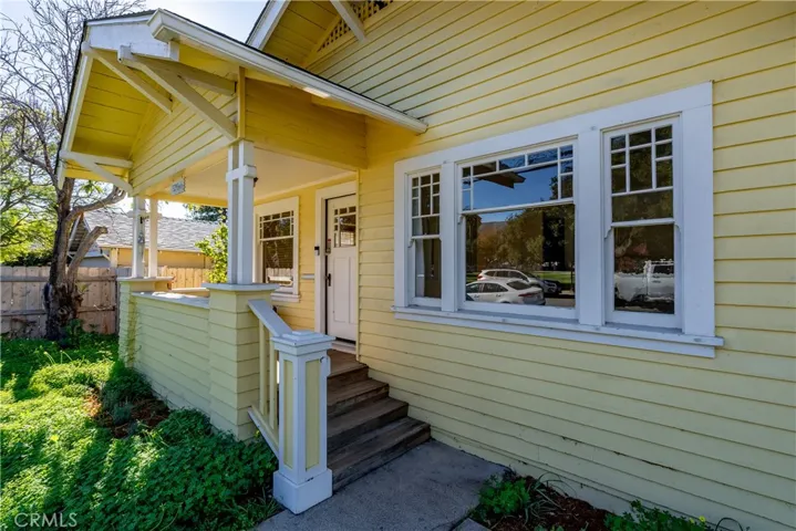 1329 Beach, San Luis Obispo, California 93401