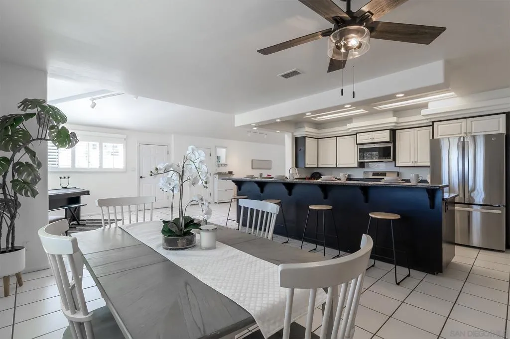 10028 Resmar Pl, La Mesa, California 91941 home-pic-8