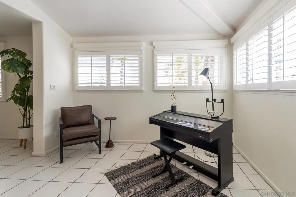 10028 Resmar Pl, La Mesa, California 91941 home-pic-13