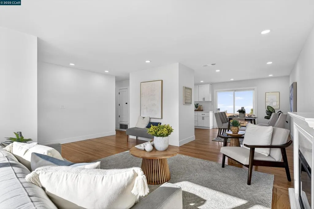 1264 Belfair Dr, Pinole, California 94564 home-pic-13