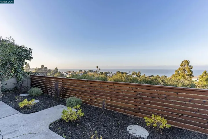 1264 Belfair Dr, Pinole, California 94564