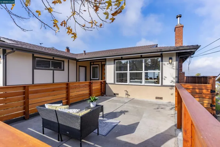 1264 Belfair Dr, Pinole, California 94564