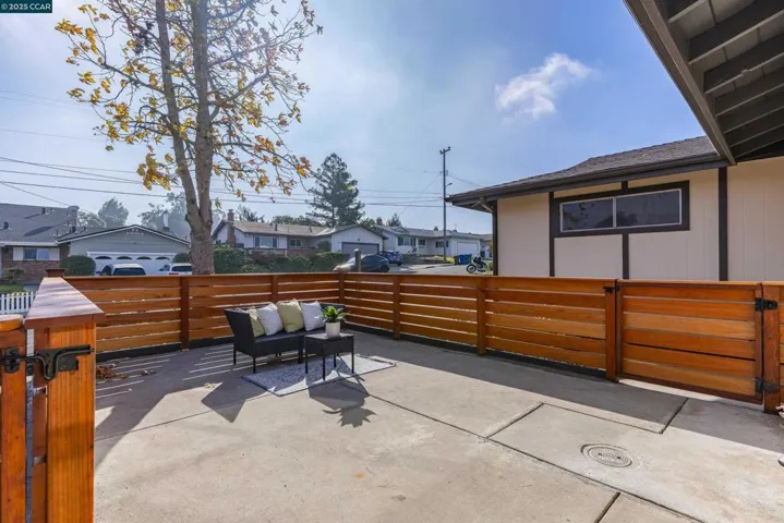 1264 Belfair Dr, Pinole, California 94564