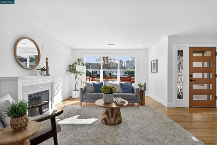 1264 Belfair Dr, Pinole, California 94564