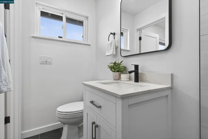 1264 Belfair Dr, Pinole, California 94564