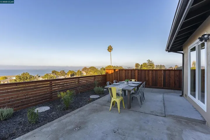 1264 Belfair Dr, Pinole, California 94564