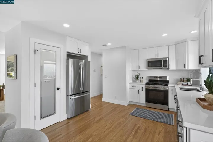 1264 Belfair Dr, Pinole, California 94564