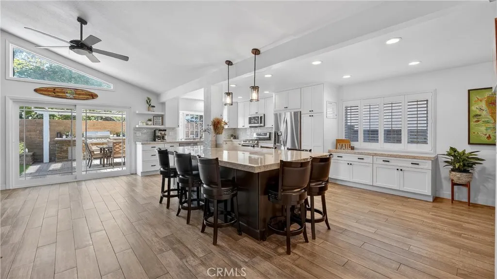 20972 Calle Celeste, Lake Forest, California 92630 home-pic-16