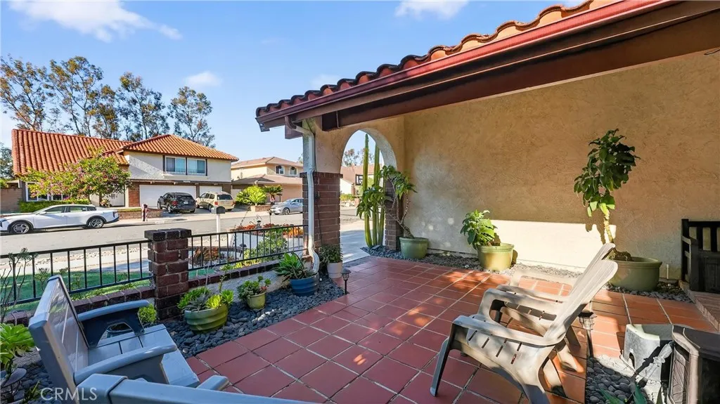 20972 Calle Celeste, Lake Forest, California 92630 home-pic-8