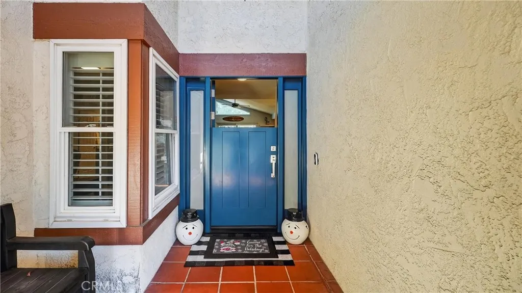 20972 Calle Celeste, Lake Forest, California 92630 home-pic-9