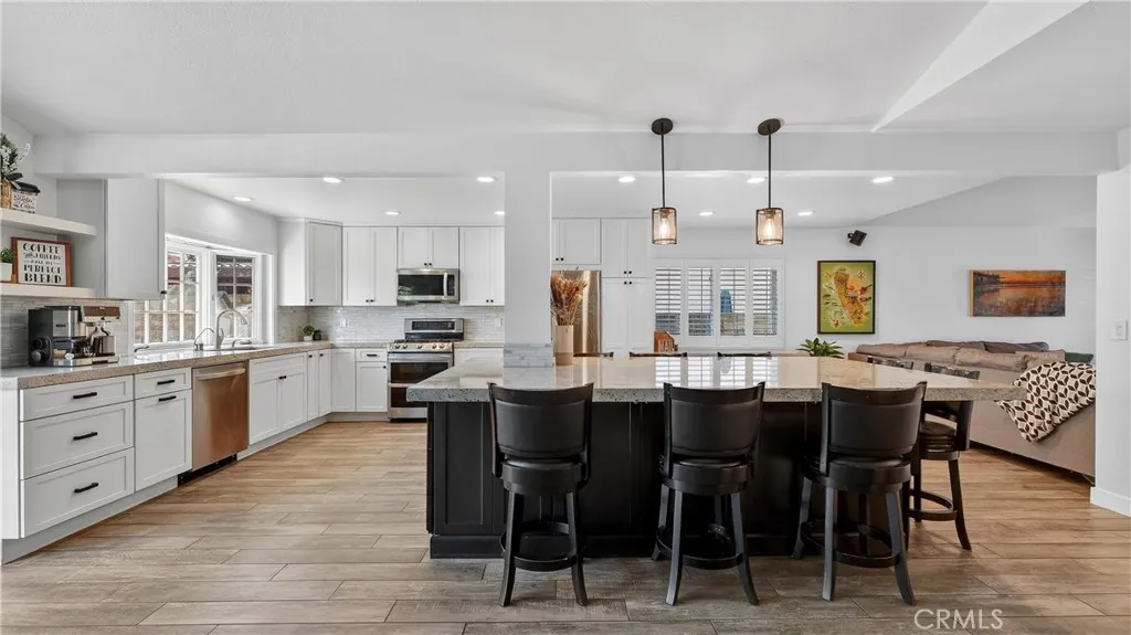 20972 Calle Celeste, Lake Forest, California 92630 home-pic-15