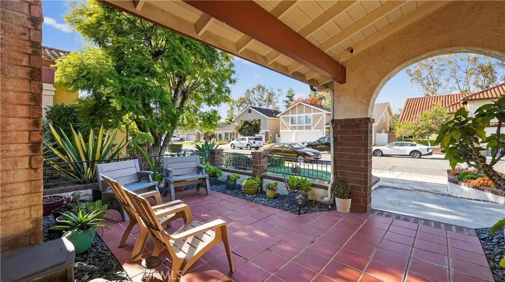 20972 Calle Celeste, Lake Forest, California 92630 home-pic-7
