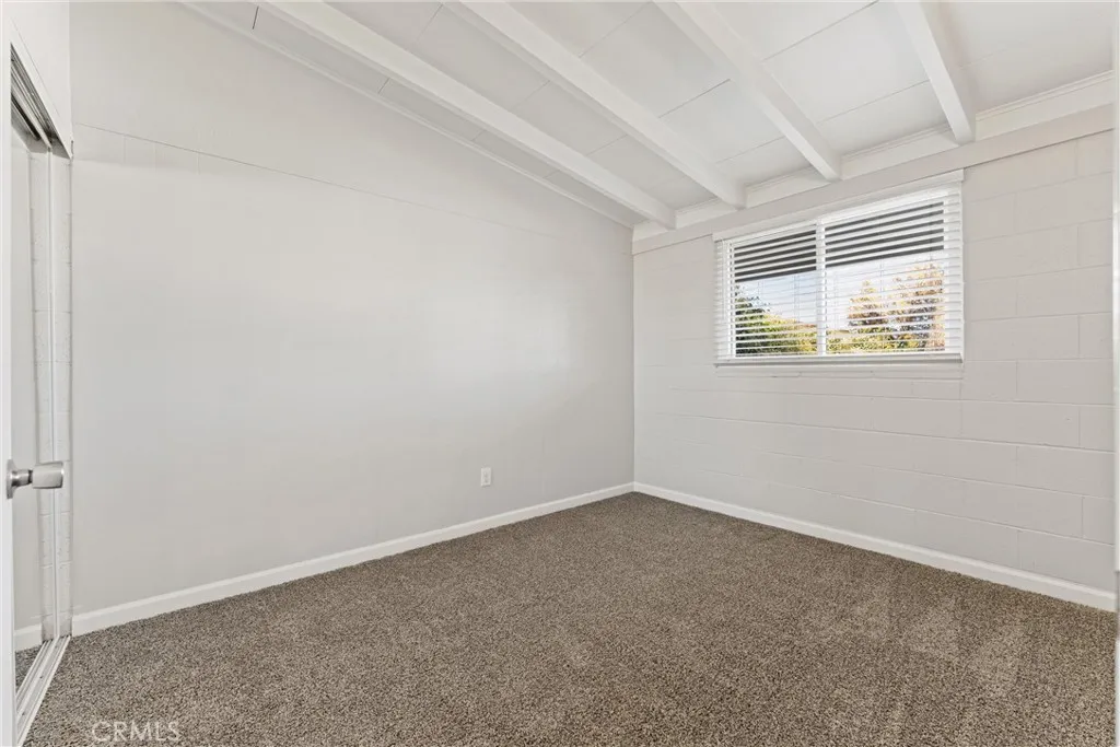 5121 W Avenue M4, Lancaster, California 93536 home-pic-19