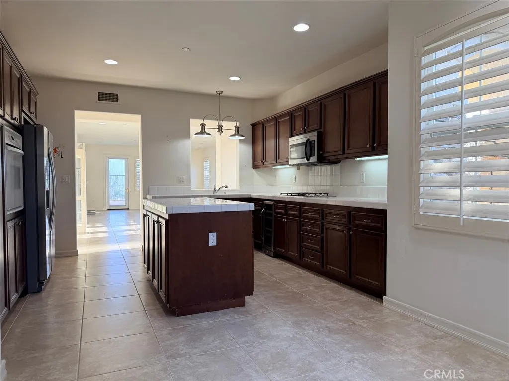 14 Corte Sagrada, San Clemente, California 92673 home-pic-17