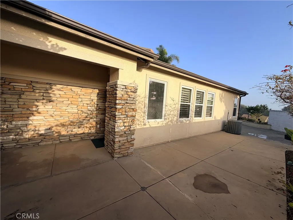 14 Corte Sagrada, San Clemente, California 92673 home-pic-26