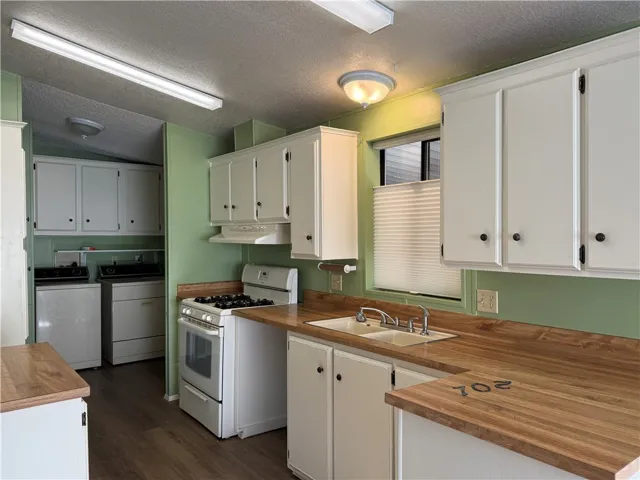 5277 Hwy 49 N 207, Mariposa, California 95338