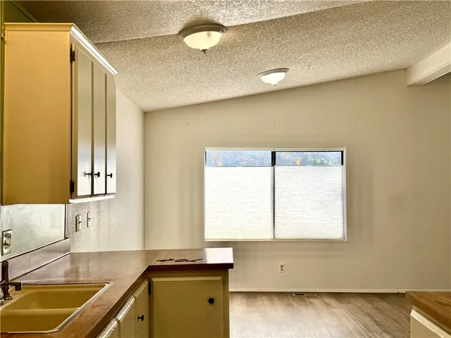 5277 Hwy 49 N 207, Mariposa, California 95338