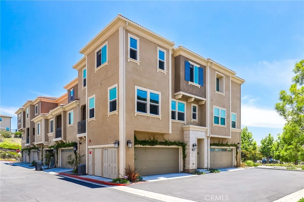 109 Alder Ridge, Lake Forest, California 92610 home-pic-2