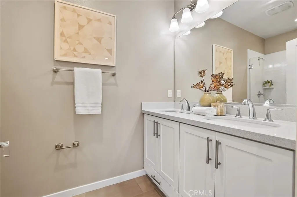 109 Alder Ridge, Lake Forest, California 92610 home-pic-19