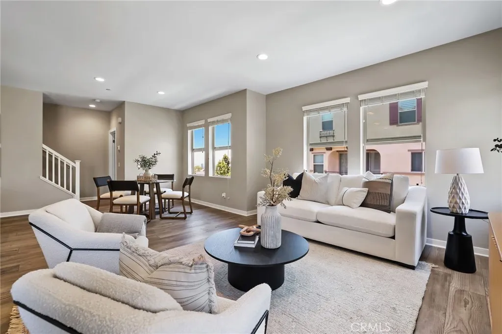 109 Alder Ridge, Lake Forest, California 92610 home-pic-7