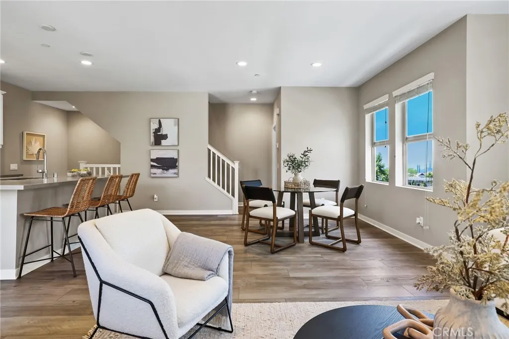 109 Alder Ridge, Lake Forest, California 92610 home-pic-8