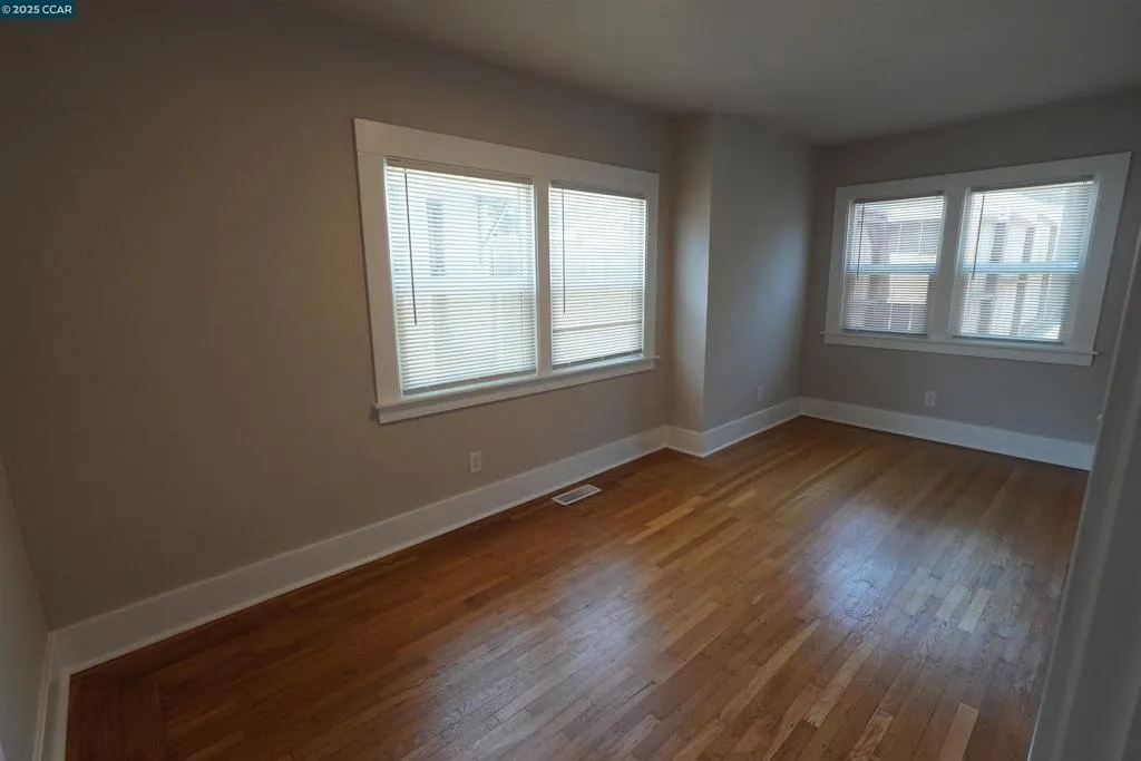 2645 Maxwell, Oakland, California 94619 home-pic-9