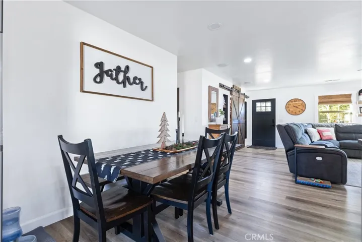 Dining Area and Entry