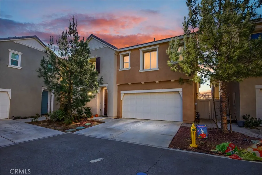 925 Bluebell Way, Beaumont, California 92223 home-pic-0