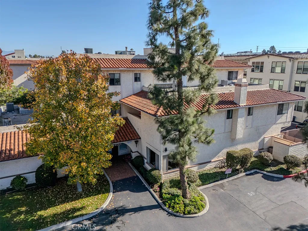 18900 Delaware, Huntington Beach, California 92648 home-pic-19