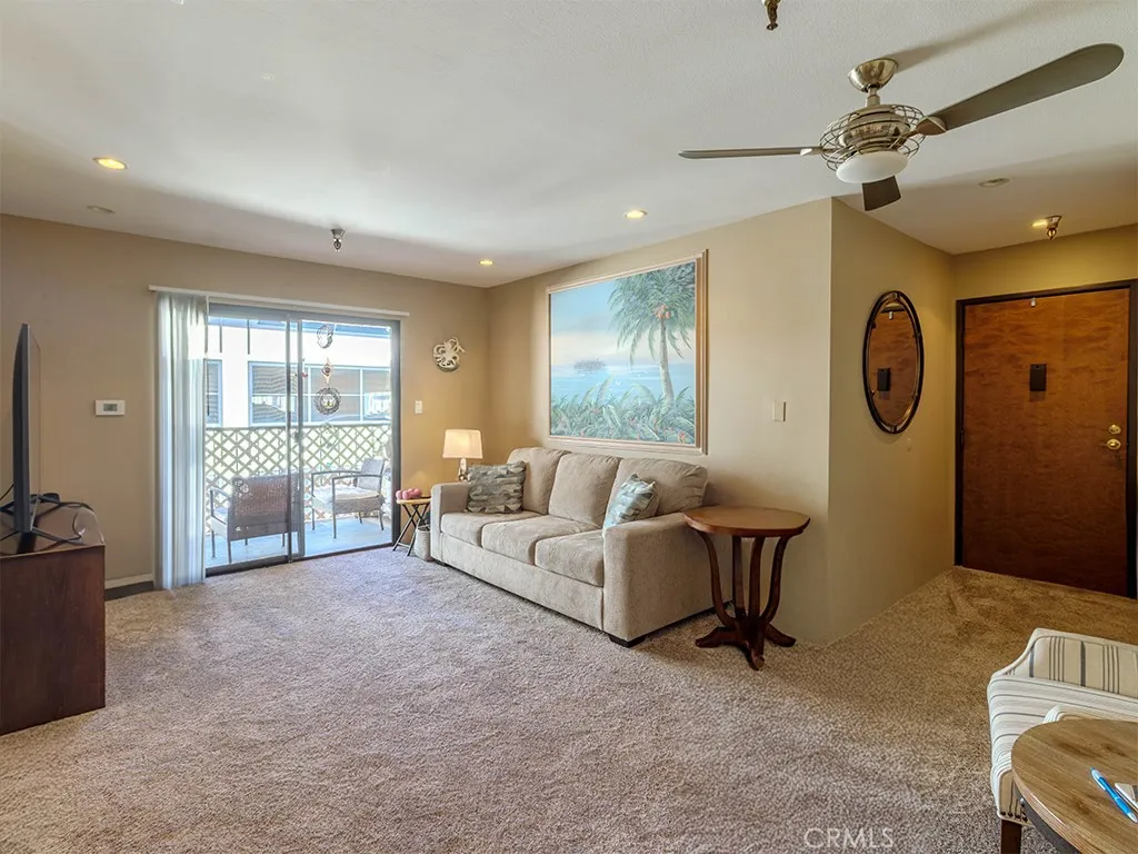 18900 Delaware, Huntington Beach, California 92648 home-pic-4