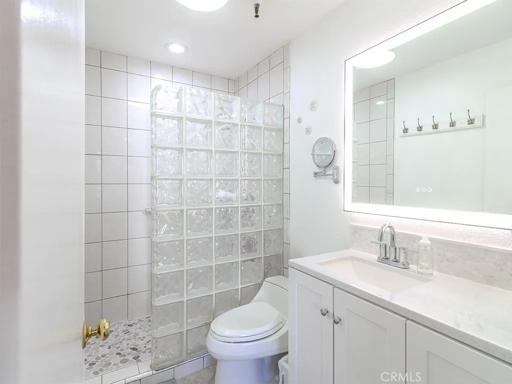 18900 Delaware, Huntington Beach, California 92648 home-pic-10