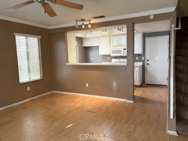 1460 Kendall Drive 71, San Bernardino, California 92407 home-pic-4