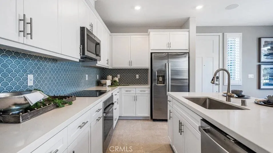 2763 E Amberley Privado, Ontario, California 91762 home-pic-1