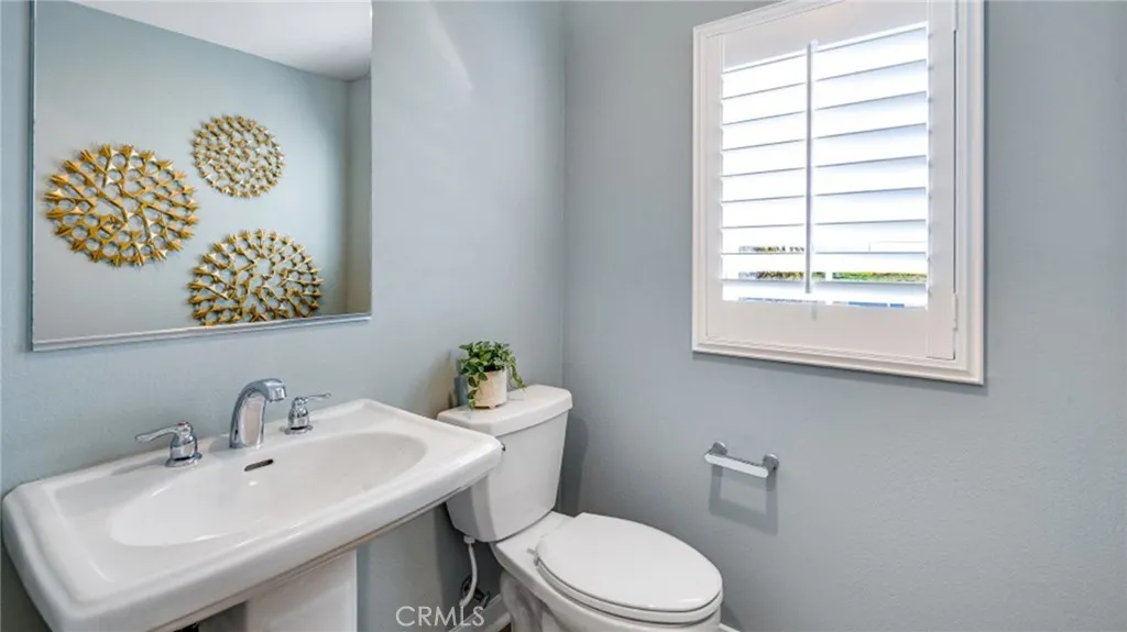 2775 E Amberley Privado, Ontario, California 91762 home-pic-5