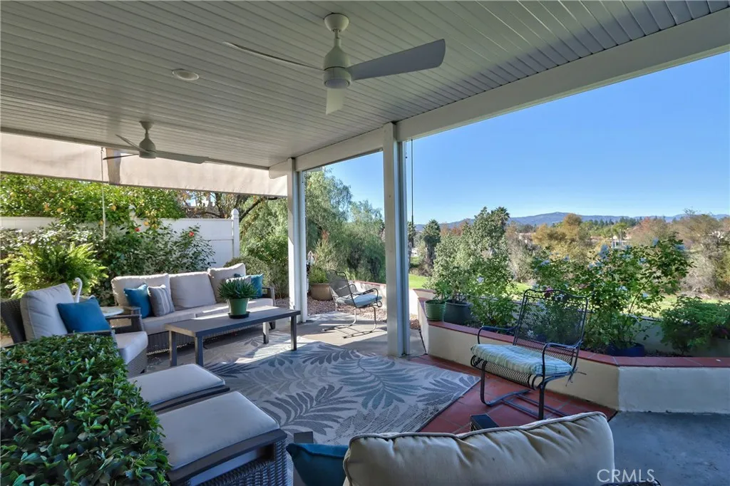 40581 Via Amapola, Murrieta, California 92562 home-pic-43