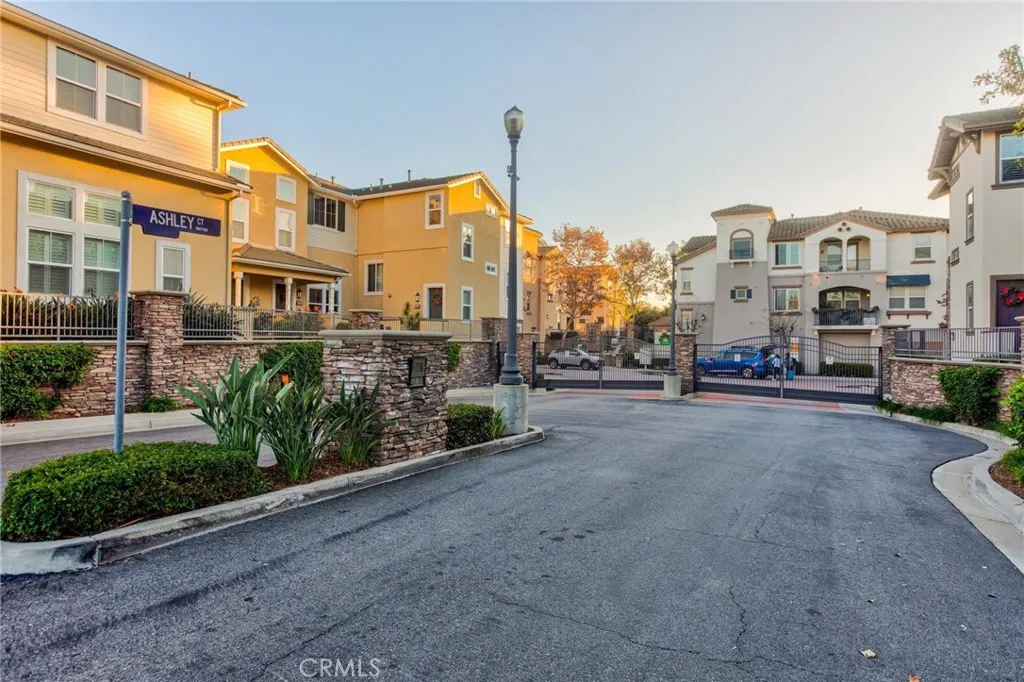 15309 Ashley Court, Whittier, California 90603 home-pic-2