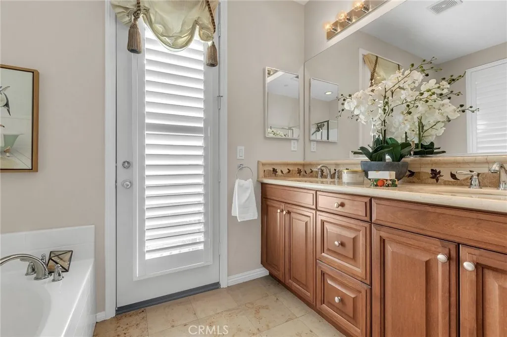 15309 Ashley Court, Whittier, California 90603 home-pic-31