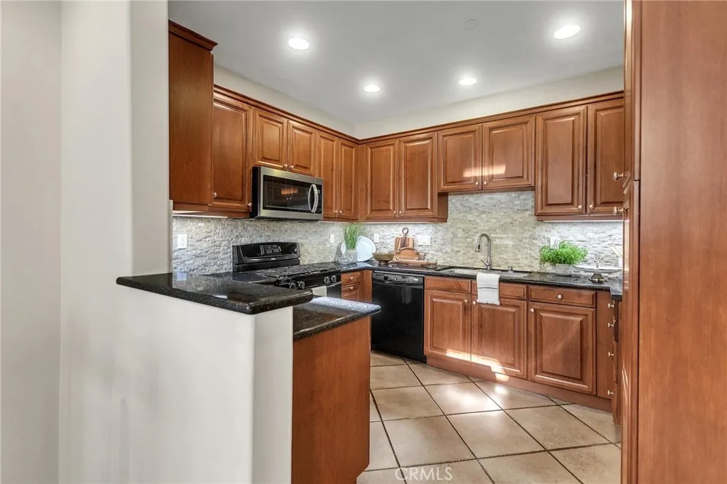 15309 Ashley Court, Whittier, California 90603 home-pic-7