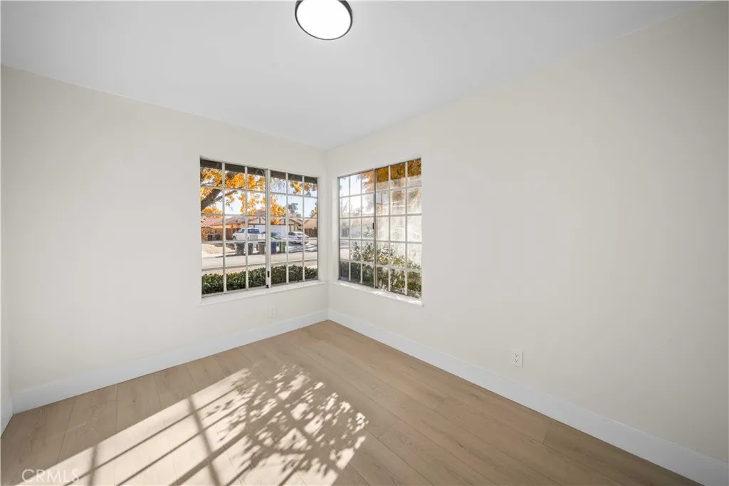 43909 Estrella, Lancaster, California 93535 home-pic-12