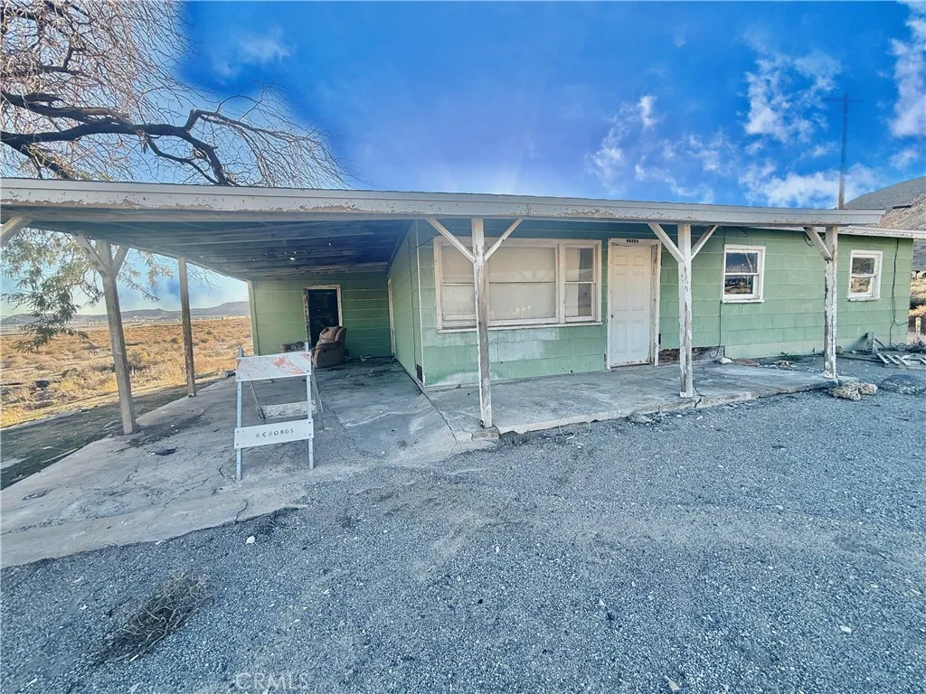 12331 Beech, Trona, California 93562 home-pic-8