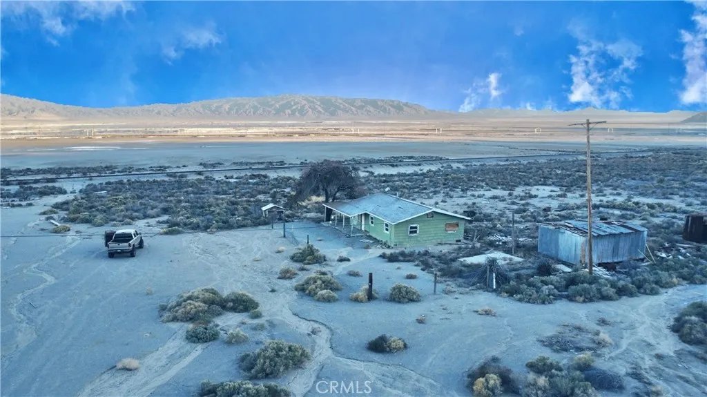 12331 Beech, Trona, California 93562 home-pic-3