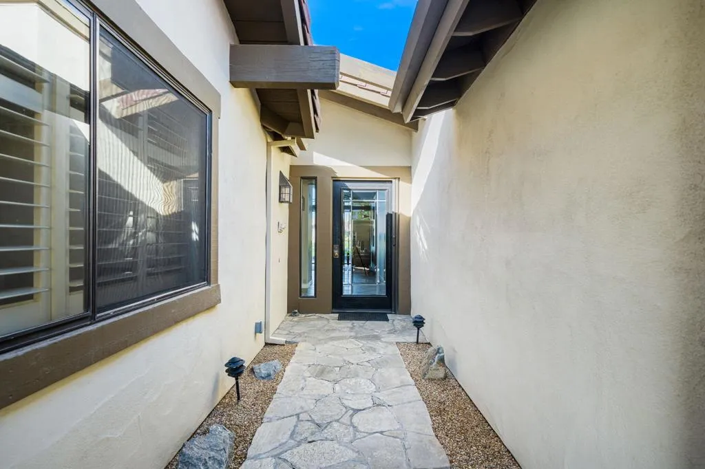 234 Running Springs Drive, Palm Desert, California 92211 home-pic-8
