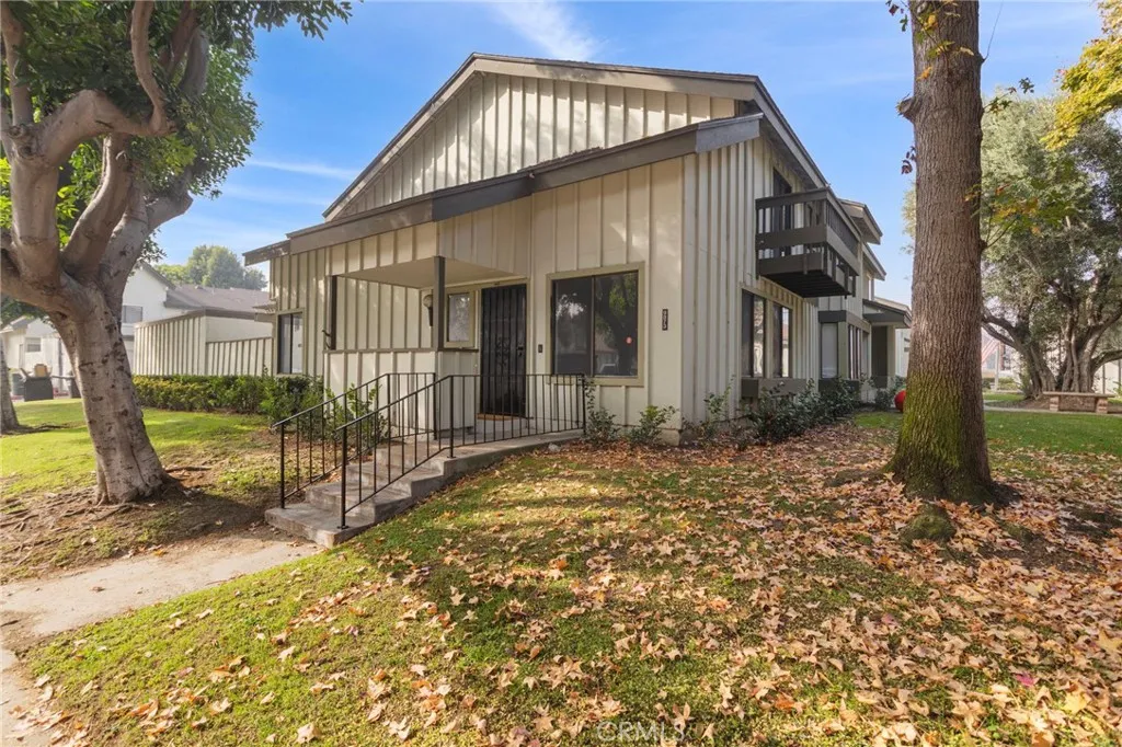 9873 Karmont, South Gate, California 90280 home-pic-16