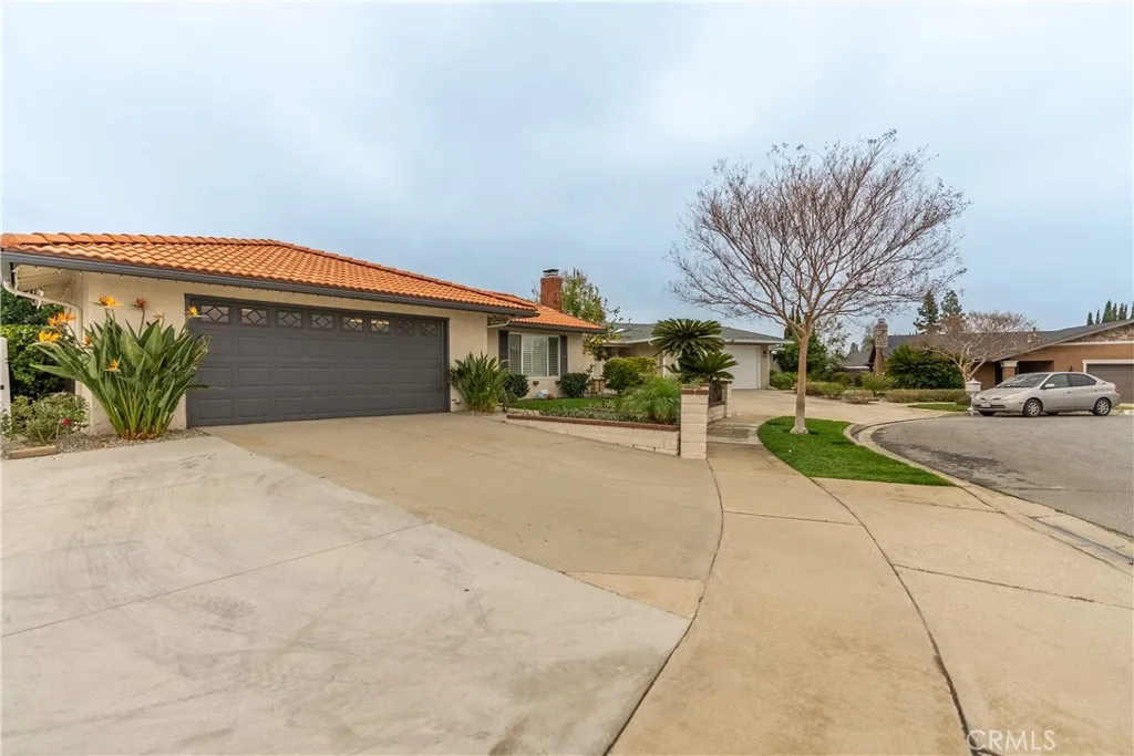 10328 Ivy Court, Rancho Cucamonga, California 91730 home-pic-3