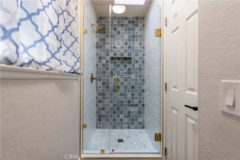 10328 Ivy Court, Rancho Cucamonga, California 91730 home-pic-13