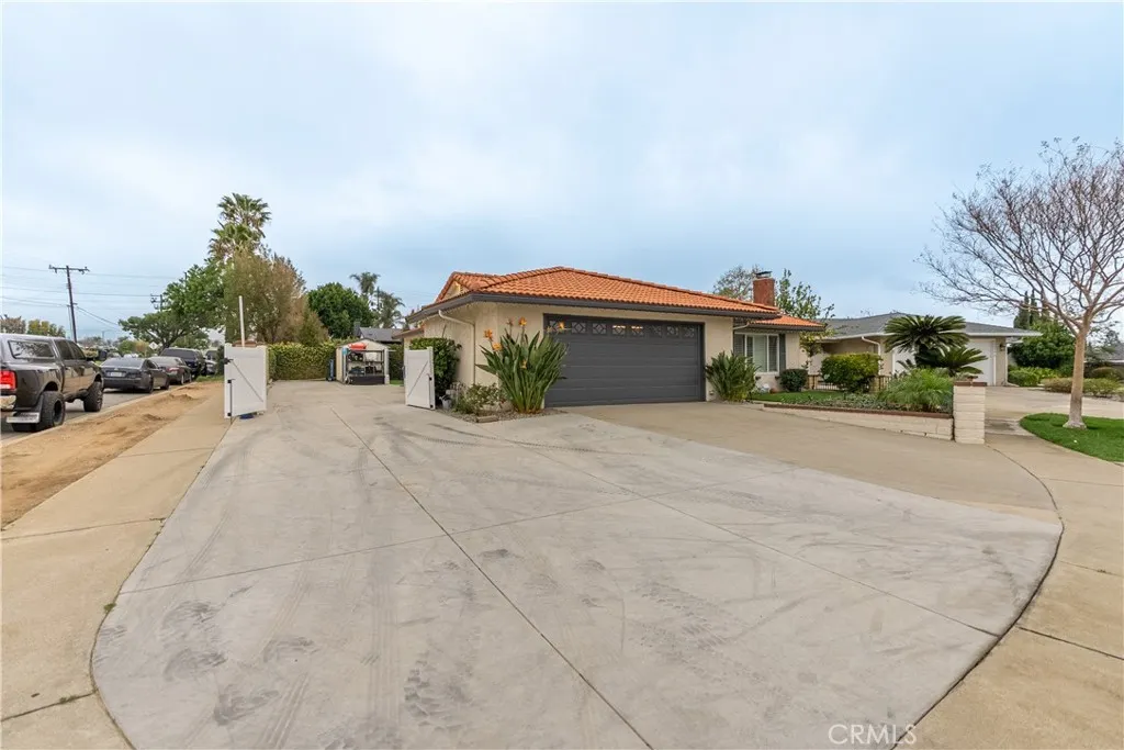 10328 Ivy Court, Rancho Cucamonga, California 91730 home-pic-4